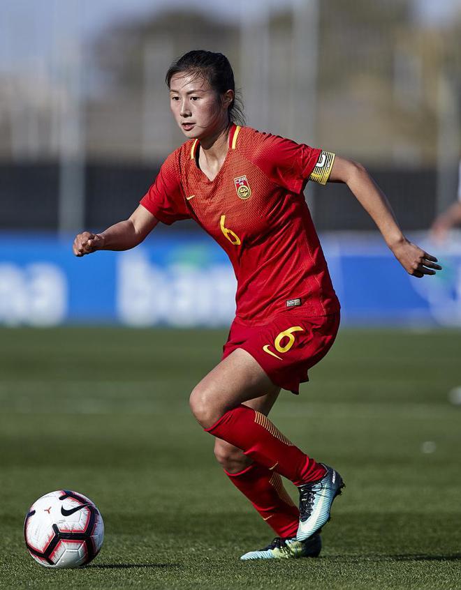 包含中国女足以实力占据舞台，实现逆袭的词条