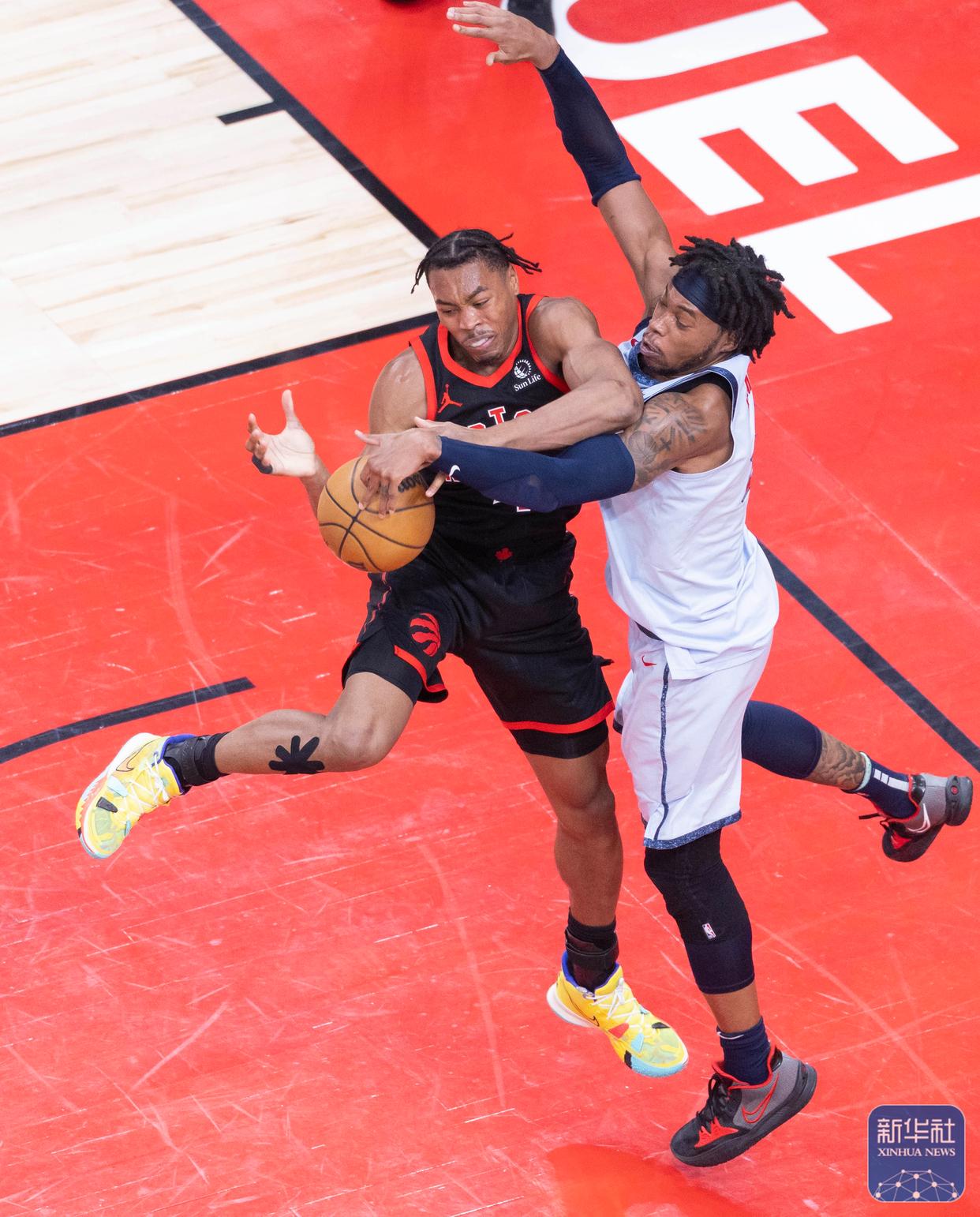 猛龙客场逆转奇才，复赛首秀获大胜