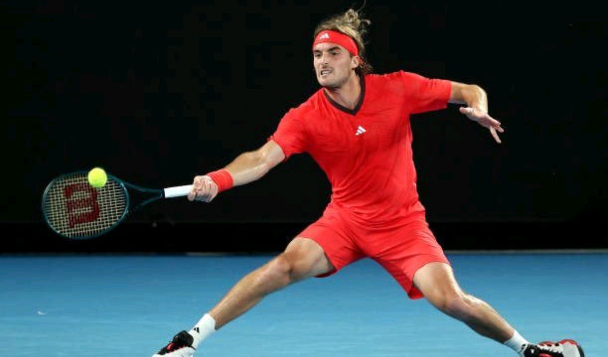 关于澳大利亚网球队轻取英国网球队,西西帕斯制霸全场的信息 关于澳大利亚网球队轻取英国网球队,西西帕斯制霸全场的信息