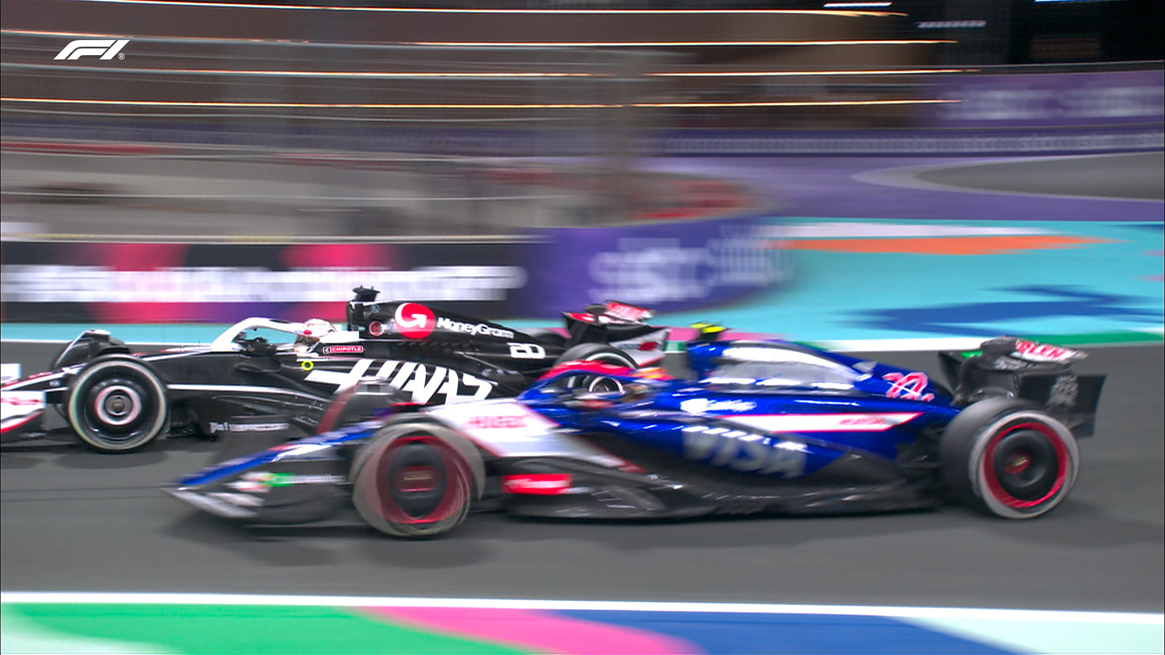 红牛车队绝杀哈斯车队，诺里斯惊艳四座