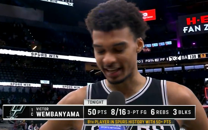 快船鏖战马刺，米切尔高光表现