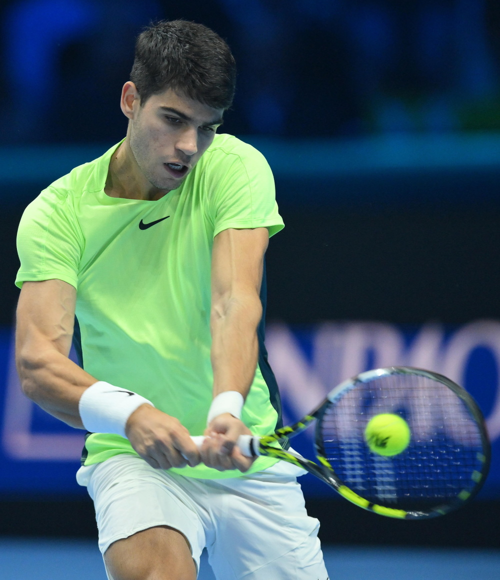 ATP总决赛绝杀联合杯，兹维列夫带队取胜