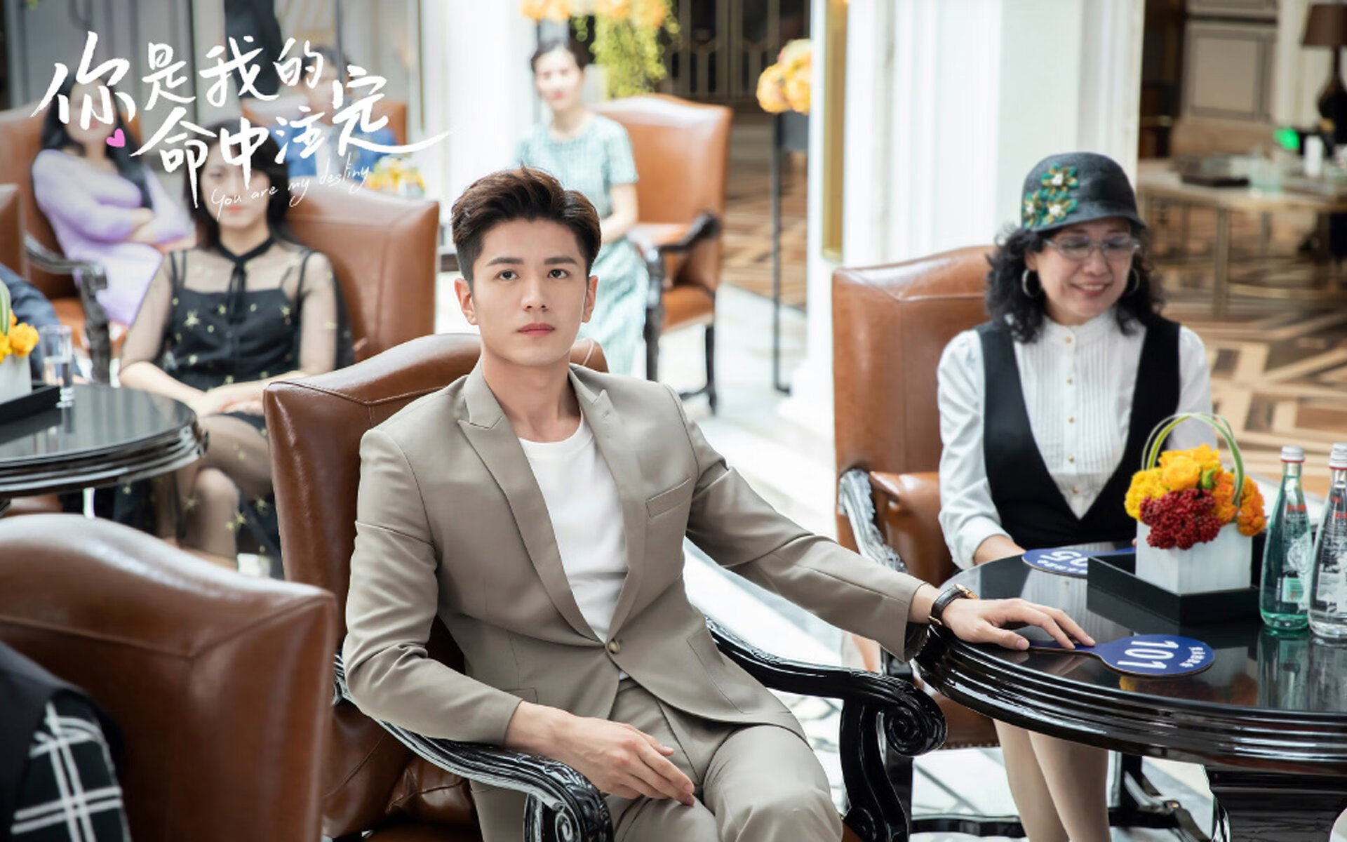 开云体育官网-欧冠淘汰赛之夜，阿劳霍的致命一击，让悬念早早落幕