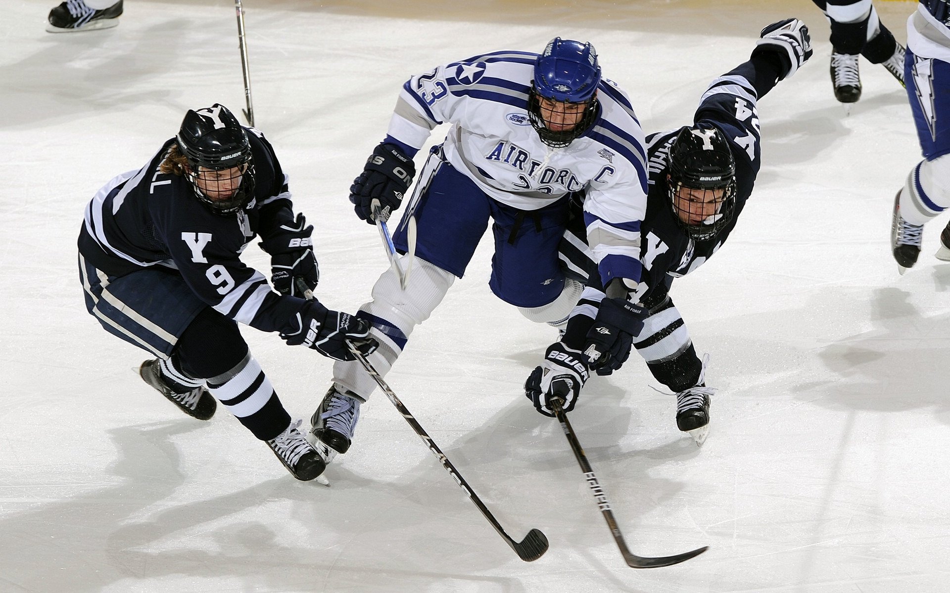 保罗末节主宰战局!奇才主场击溃猛龙展露季后赛獠牙