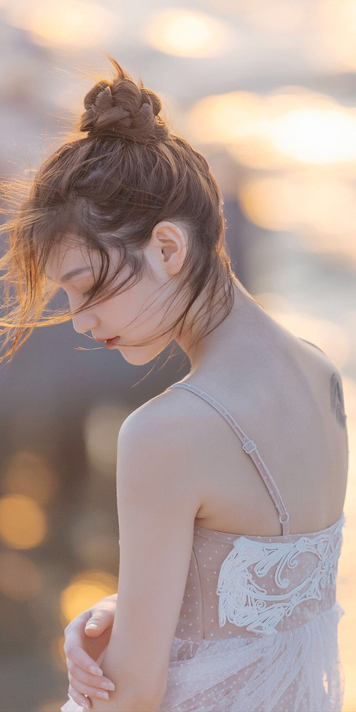 从陶瓷球场到世界之巅，比利亚雷亚尔的哲学如何预言库尔图瓦的2026？