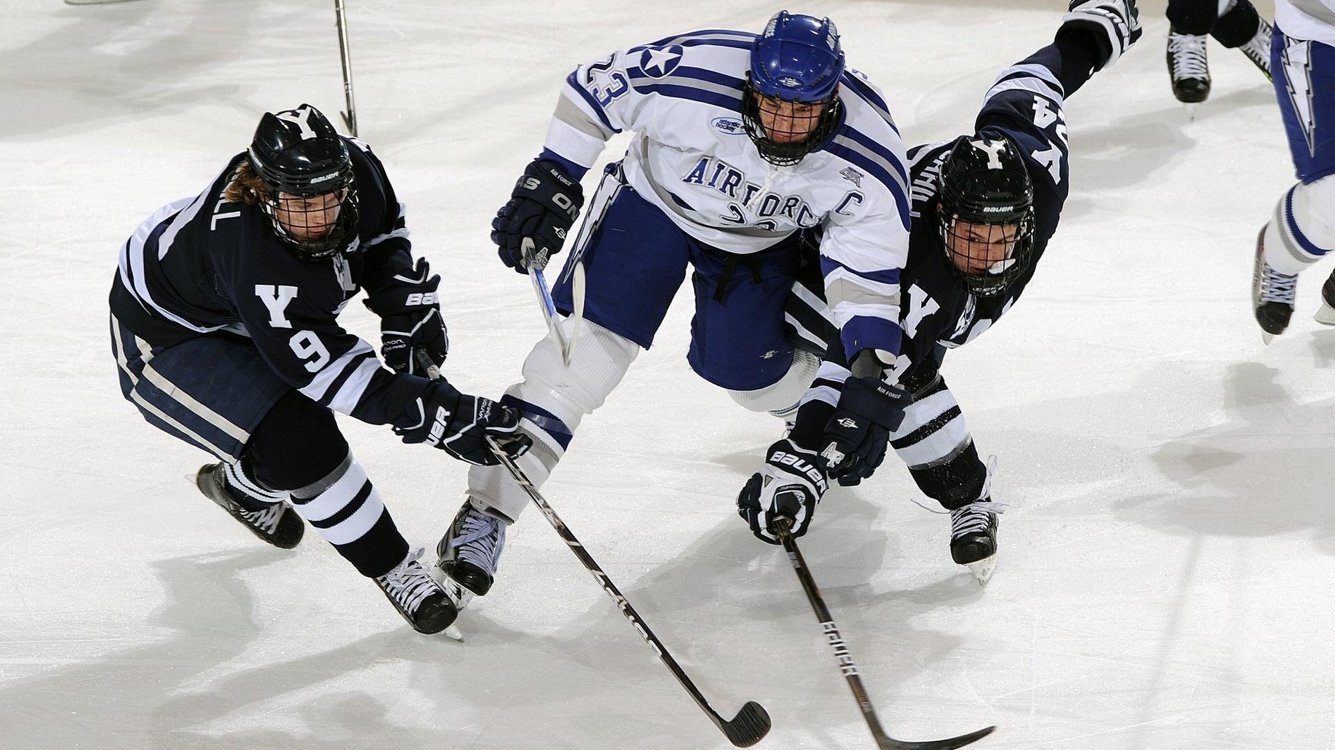 破界双神，当安哥拉铁蹄碾过奥地利，莱万在NBA季后赛的轰鸣中重铸主宰