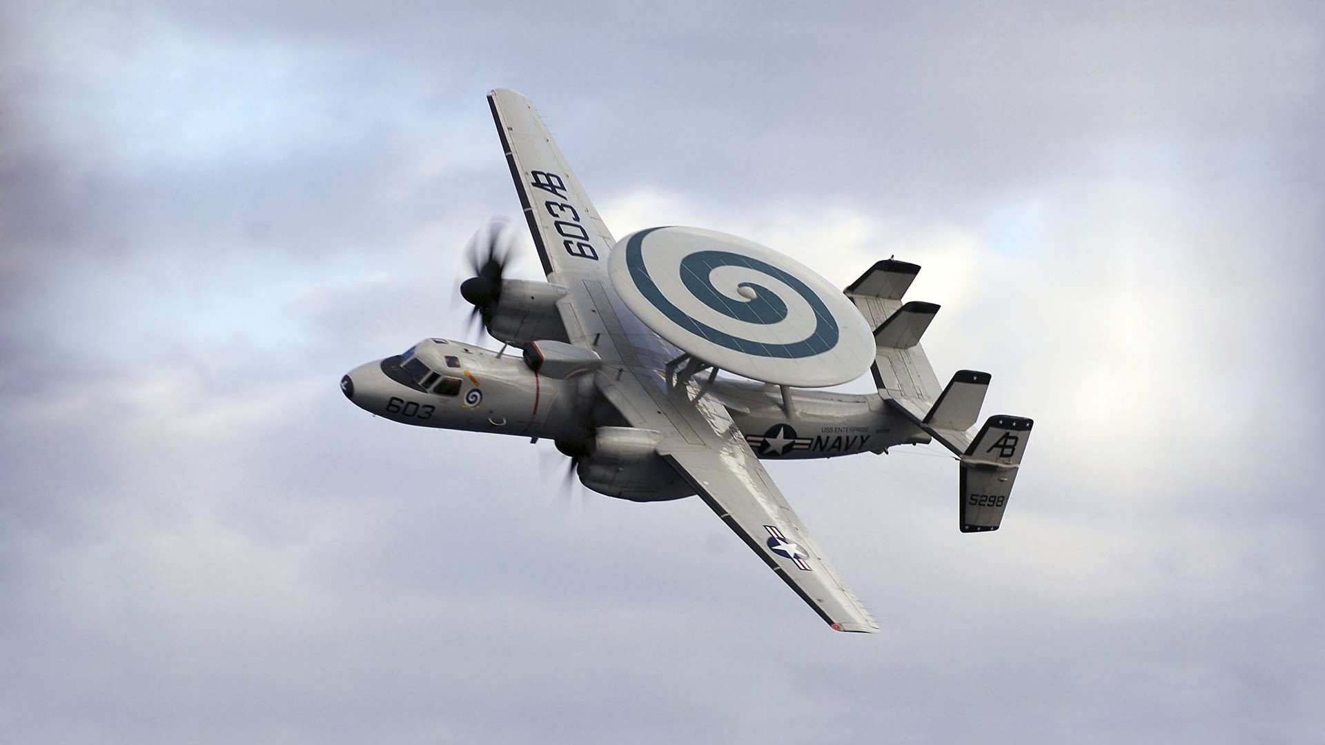 巴尔韦德之剑，巴西打穿丹麦的战术革命与足球新纪元