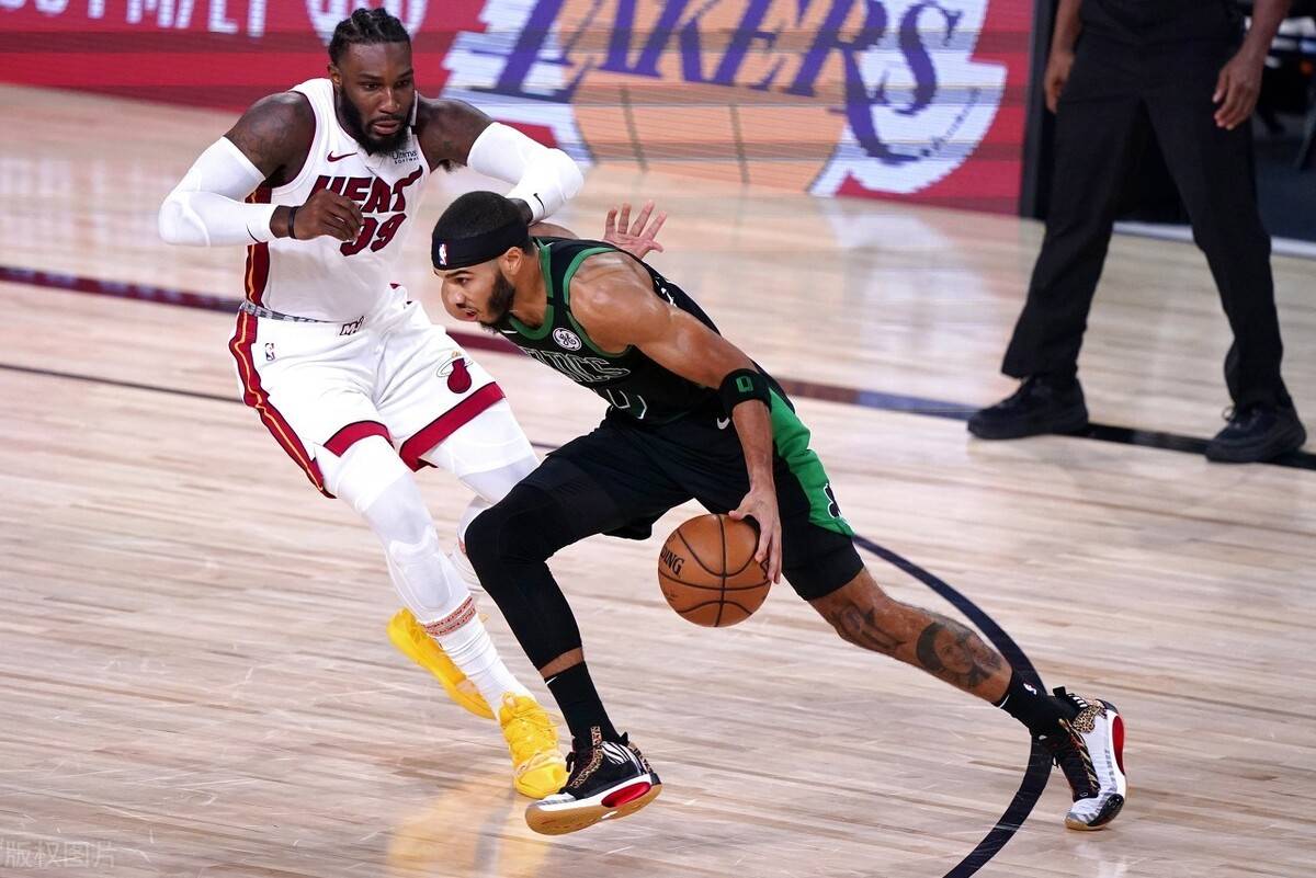 火箭带走上海队,戈贝尔在欧冠半决赛接管比赛 火箭带走上海队,戈贝尔在欧冠半决赛接管比赛